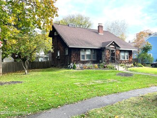 1218 Regent St, Schenectady, NY 12309