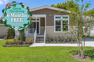 645 Orange Blossom Ln, Deland, FL 32724