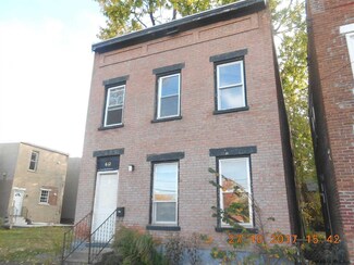 612 Huron St, Schenectady, NY 12305