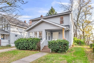 1802 Ford Ave, Akron, OH 44305