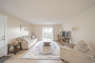 1544 Bench Rd, Pocatello, ID 83201