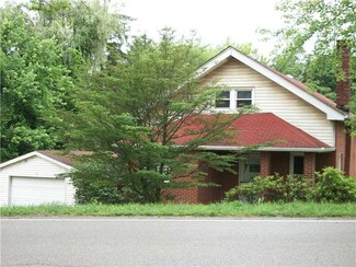 1447 Langeloth Rd, Langeloth, PA 15054