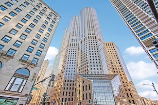950 N Michigan Ave Unit 4605, Chicago, IL 60611