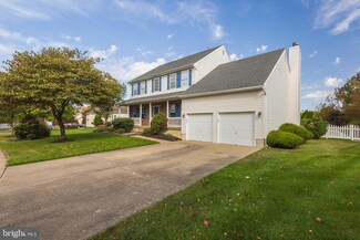 1824 Fernwood Dr, West Deptford, NJ 08096