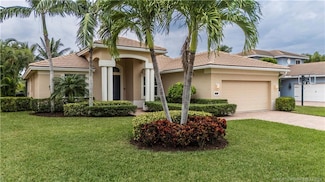 528 NW Windflower Terrace, Jensen Beach, FL 34957