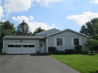 65 Pacer Dr, Henrietta, NY 14467