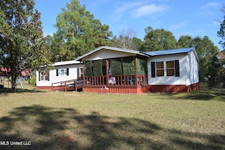 2558 Jake Hill Rd, Lucedale, MS 39452