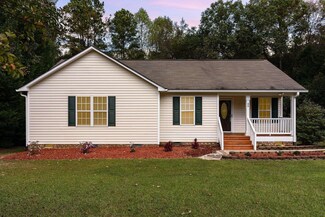 88 Blaze Ct, Benson, NC 27504