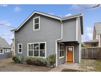 6443 NE 33rd Ave Unit B, Portland, OR 97211