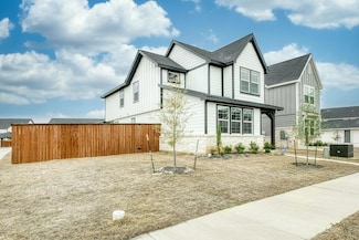 2516 Liam Aurora Ln, Round Rock, TX 78665