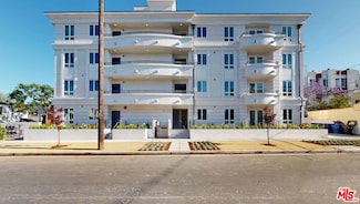 8700 Chalmers Dr Unit 102, Los Angeles, CA 90035