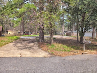 156 Huntington Dr, Pineville, LA 71360