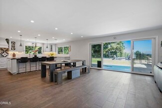 22405 Calipatria Dr, Calabasas, CA 91302