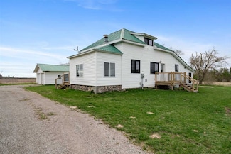 13944 Walker Hwy, Millersburg, MI 49759