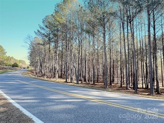 7773 Church Rd, Taylorsville, NC 28681