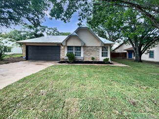 9934 Spruce Ridge Dr, Converse, TX 78109
