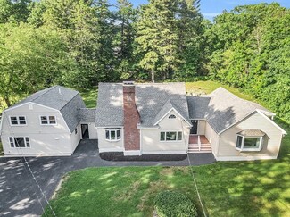 1 Salem St, North Reading, MA 01864