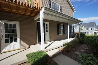 355 Village Creek Dr Unit 16C, Lake In the Hills, IL 60156