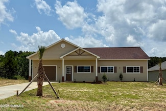103 Gateway Dr, Philadelphia, MS 39350