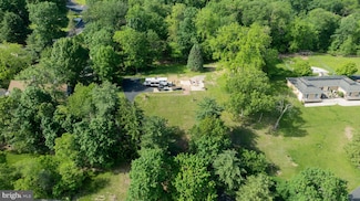 4605 Custer Dr, Harrisburg, PA 17110
