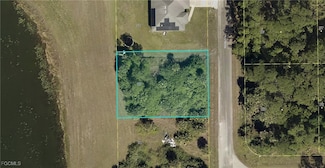 850 Haskell St E, Lehigh Acres, FL 33974