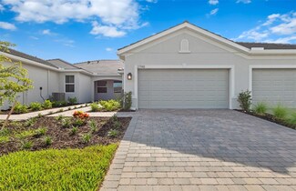 27148 Capri Shores Cir, Englewood, FL 34223