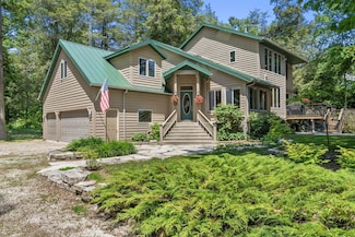 N2315 Foster Rd N, Oostburg, WI 53070