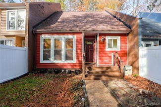 4816 Long Shadow Dr, Midlothian, VA 23112