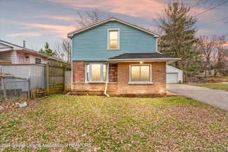 3011 N Aurelius Rd, Lansing, MI 48910
