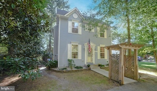 19137 Lake Dr, Leonardtown, MD 20650