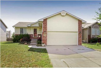5122 N Osprey Cir, Wichita, KS 67219
