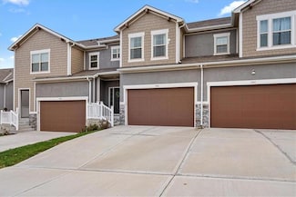 7345 Grand Slam St, Parkville, MO 64152