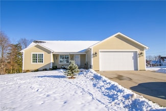 101 Butternut Ln, Cadiz, OH 43907