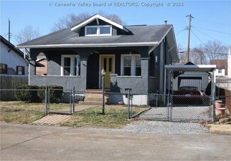 9 Gravely Dr, Nitro, WV 25143