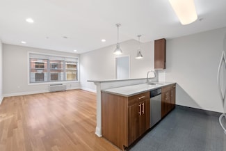 100 Marshall St Unit 515, Hoboken, NJ 07030