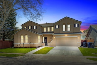 1212 Jasmine Dr, Patterson, CA 95363