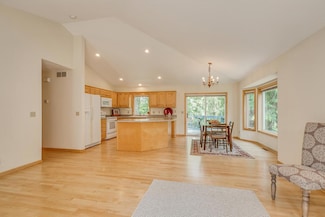 9280 227th St N, Forest Lake, MN 55025