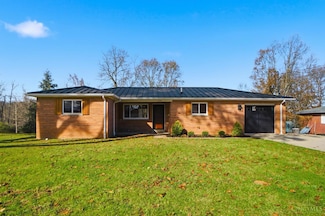 679 Ely St, Batavia, OH 45103