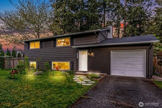 10927 102nd Ave SW, Lakewood, WA 98498