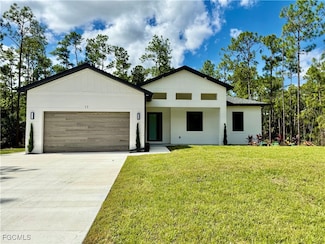 17 Wellington Ave, Lehigh Acres, FL 33936