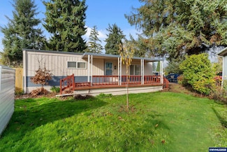 1905 Waverly Dr SE, Albany, OR 97322