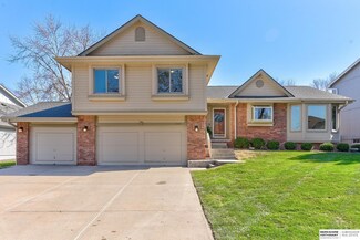 17023 Karen St, Omaha, NE 68135