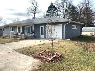 166 Peru St, Paw Paw, IL 61353
