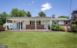 305 Old Stonehouse Rd S, Boiling Springs, PA 17007