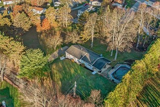 113 Pinetree Dr, Export, PA 15632