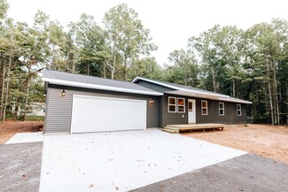 6456 Russell Rd, Twin Lake, MI 49457