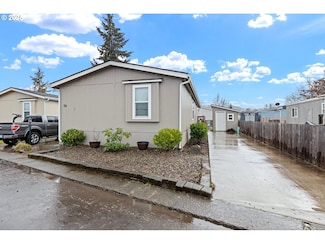 1415 S Bertelsen Rd Unit 54, Eugene, OR 97402