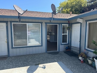 1053 Rider Ave Unit B, Salinas, CA 93905