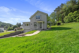 21 Chevy Ln, Clearfield, PA 16830