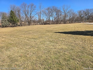 000 Hanover St, Dearborn Heights, MI 48125
